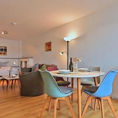 Haus-windjammer-wohnung-22-warderperle Lägenhet Heiligenhafen